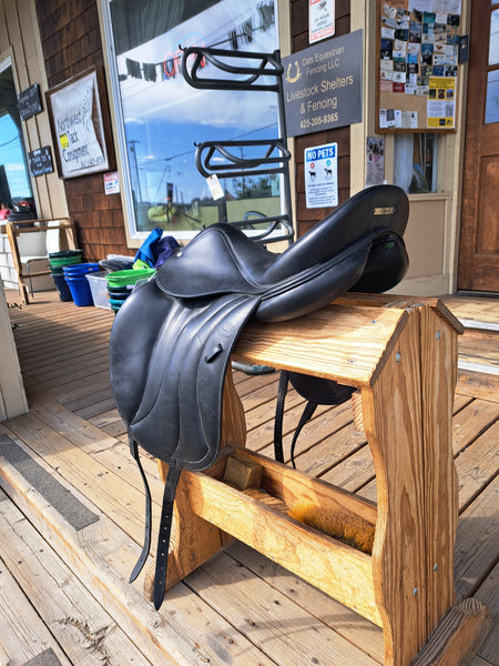 ON TRIAL 18" Devoucoux Milady Monoflap Dressage Saddle