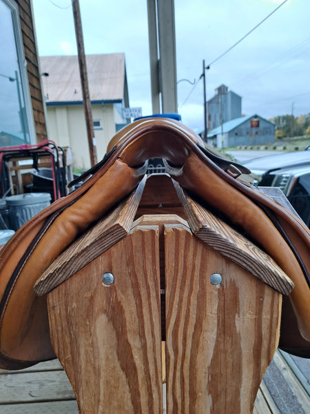17" Crosby Olympia All Purpose English Saddle