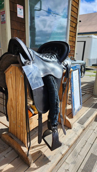 16.5" Tucker River Plantation Endurance Saddle
