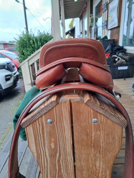 18" HDR Close Contact Pro Saddle