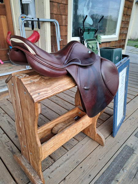 18" Prestige Meredith Close Contact Saddle
