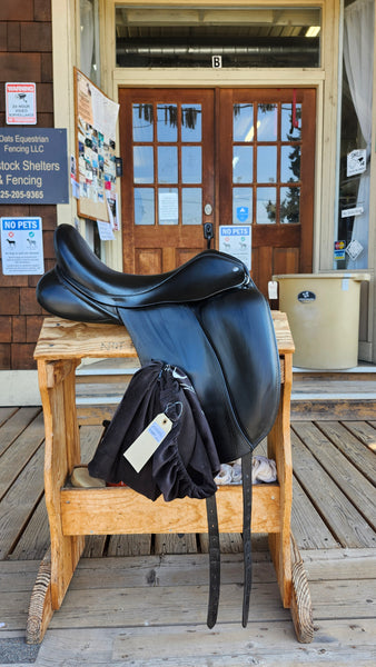 18" Custom Saddlery Steffen's Advantage Dressage Saddle