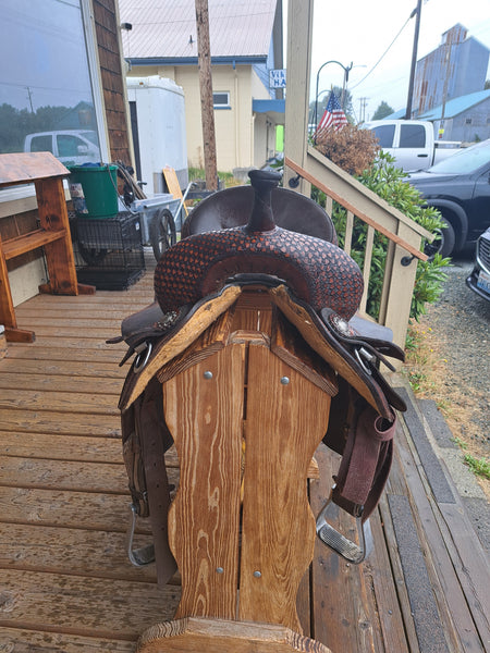 14.5" Double J Pozzi Pro Barrel Racing Saddle