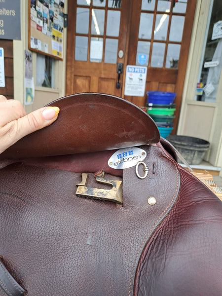 18" Stubben Ascend Jumping Saddle