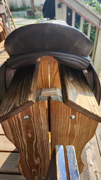 19.5" Lovatt & Ricketts Saddleseat Cutback Saddle
