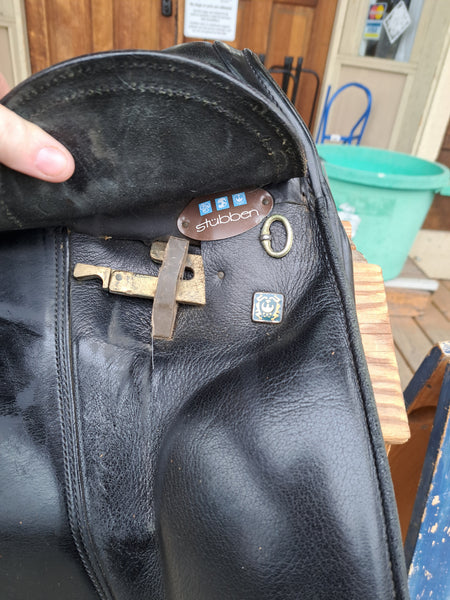 17.5" Stubben Scandica D.L. Extra Dressage Saddle