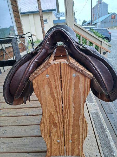 16.5" Ainsley Pro national Event English saddle