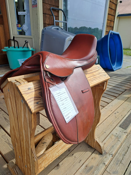 15" Kincade Close Contact Jump Saddle