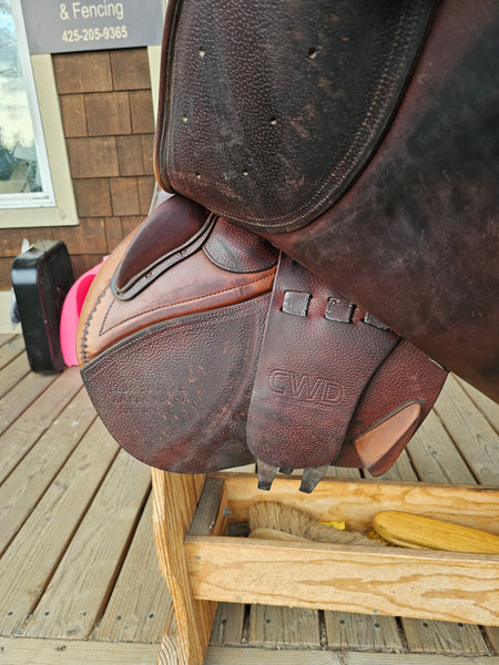 18" CWD SE02 Jump Saddle
