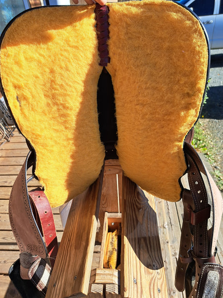 13" Double T Cowhide Barrel Saddle
