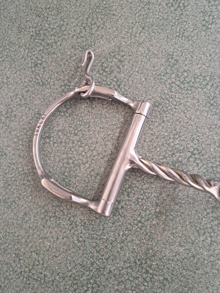 5.25" Mylers D Ring W/ Twist Single Break