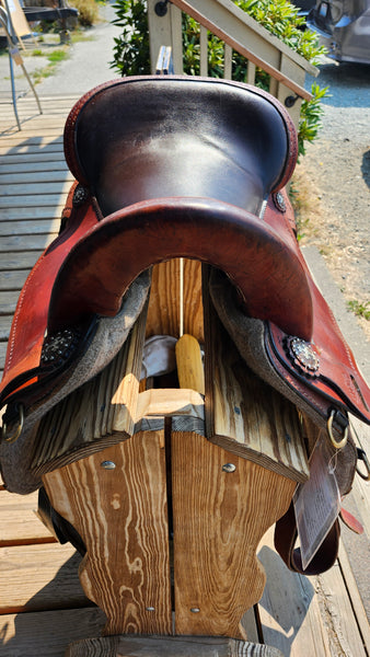16.5" Tucker T59 Endurance Saddle