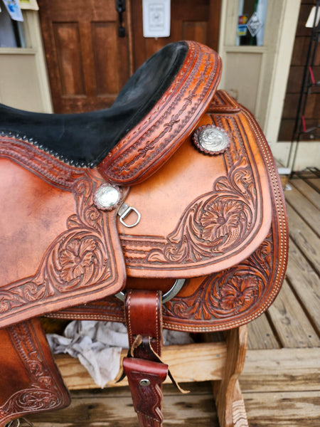 16" Bronco Billys Custom Reining Saddle