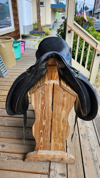 17.5" Albion Style Dressage Saddle