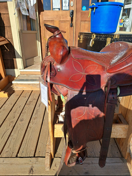 16" Custom Ranch / Trail Saddle