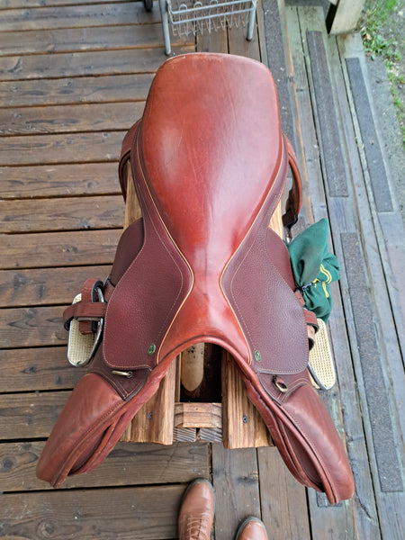 18" HDR Close Contact Pro Saddle