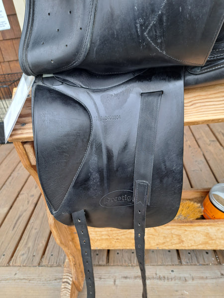 16" Prestige Galileo Dressage Saddle