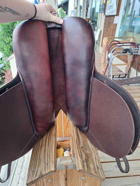 F.R.A. Leadline Saddle