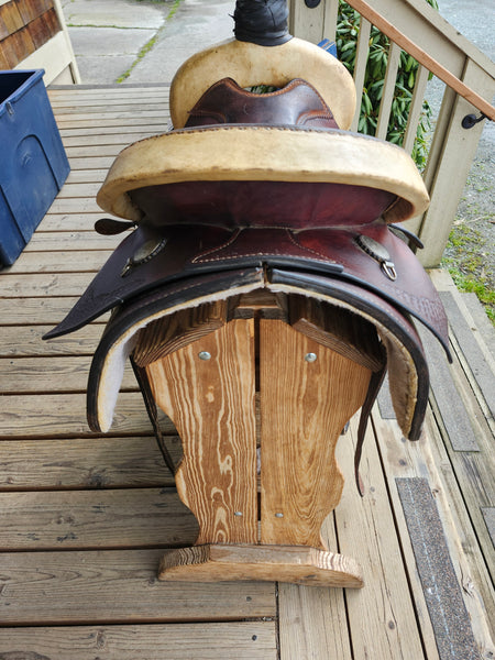 16" Custom Roping Saddle