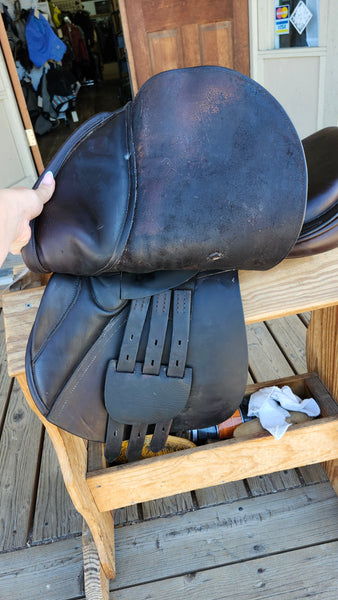 17" County Stabilizer Jumping Saddle