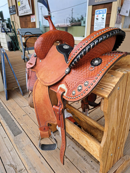 14" Double J Pozzi Pro Racer Barrel Saddle
