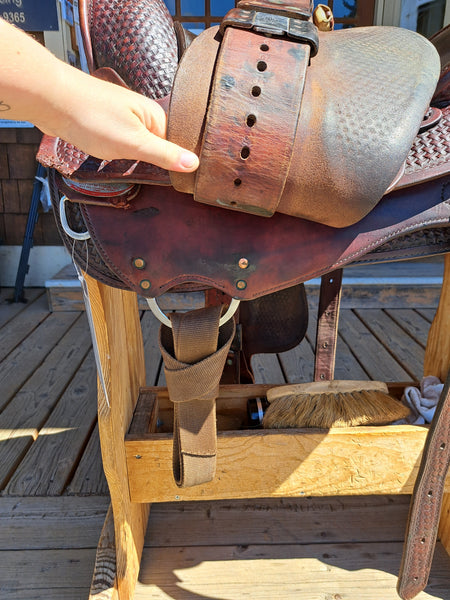 16" Circle Y Roping All Around Saddle