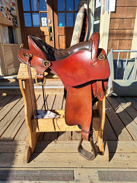 16" Tucker Endurance Saddle