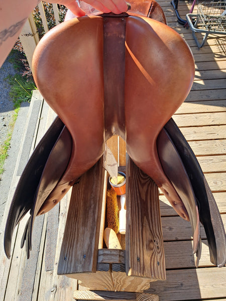 17" Pessoa The Eq Jumping Saddle