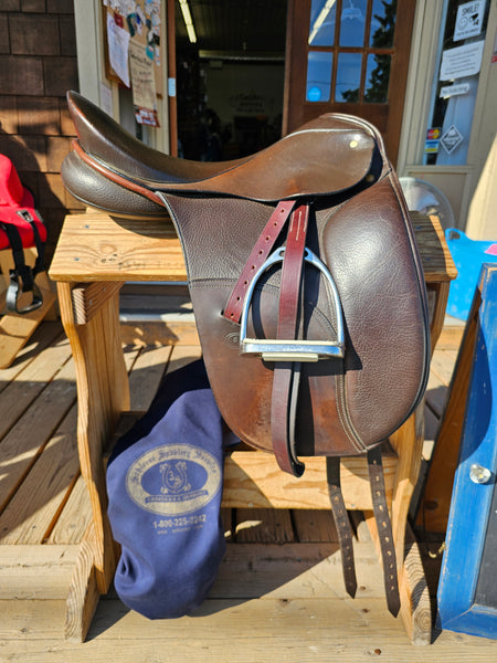 18" Schleese Ostergaard Dressage Saddle