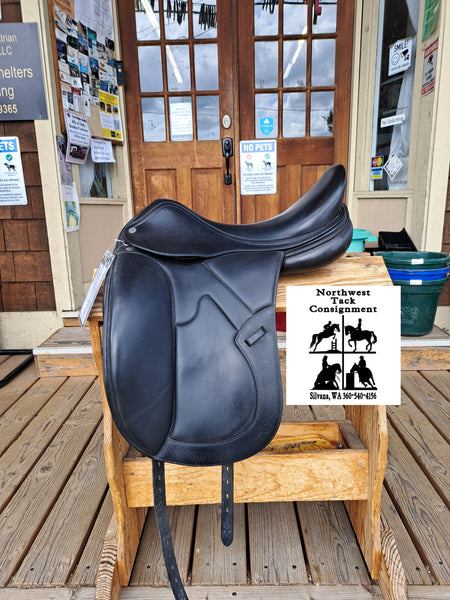 17.5" Equipe Bocelli Monoflap Dressage Saddle