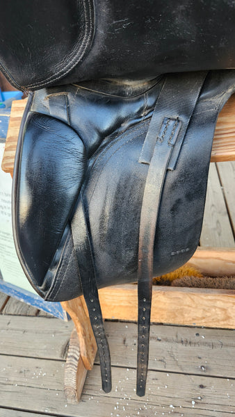 17.5" Rembrandt Dressage Saddle