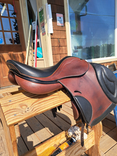17" Peter Horobin Stride Free Melbourne 2 Close Contact Saddle