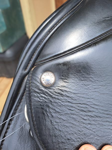 17" Loxley Bliss Classic Dressage Saddle