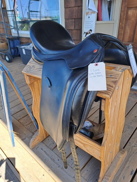 17.5" Hastilow Concept Dressage Saddle