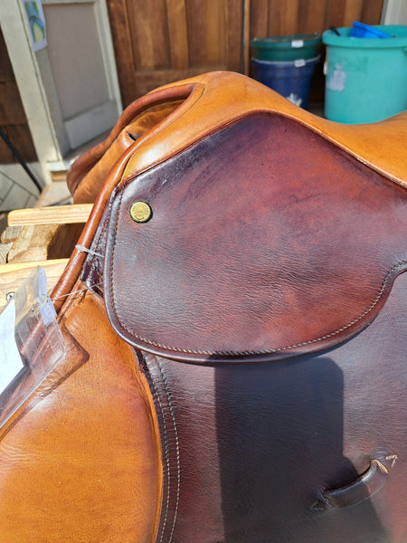 16.5" NorthRun Ashlund Jumping Saddle