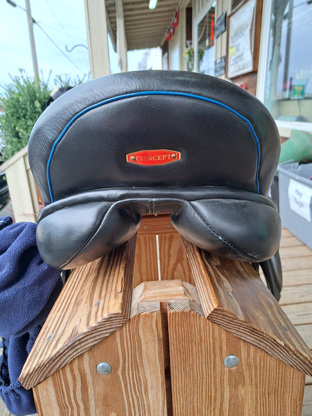 17" Hastilow Concept Dressage Saddle