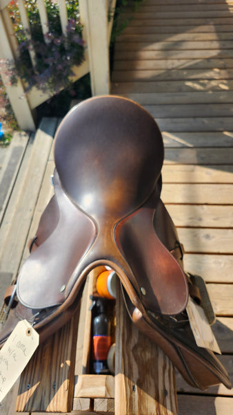 17.5" Thoroughbred All Purpose English Saddle