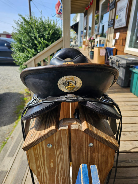 15.5" Tucker Gen II Equitation Endurance Saddle