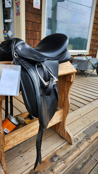16.5" Klimke Miller Dressage Saddle