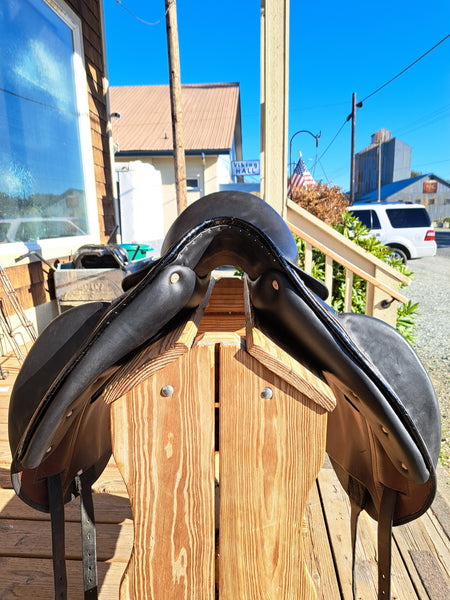 17.5" Greg Allan Custom Dressage Saddle