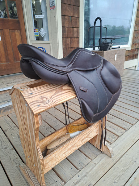 17.5" Intrepid Pro-Trainer Close Contact Saddle