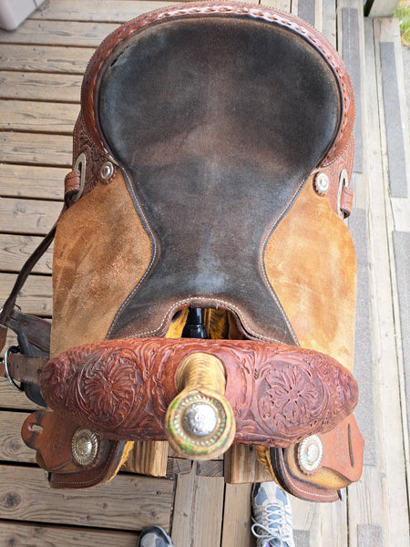 ON TRAIL 16" SRS Barrel Saddle