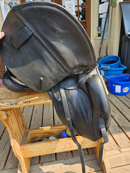 17.5" JRD Custom Dressage Saddle