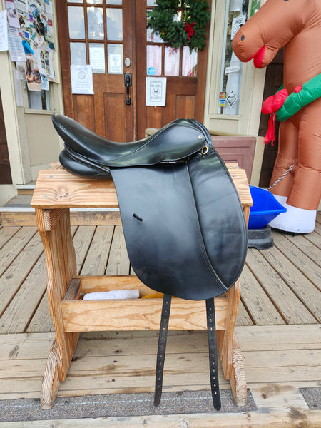 17.5" Custom Saddlery Dressage Saddle