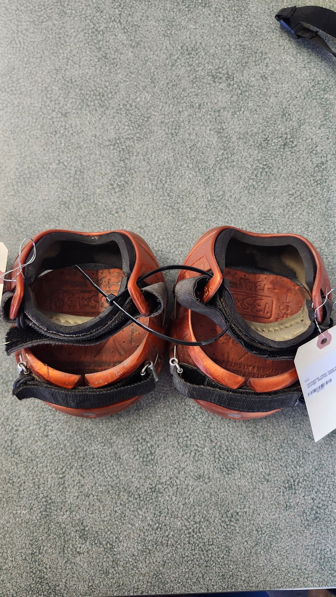 ON TRIAL SIZE 135x130 Renegade Viper hoof Boot