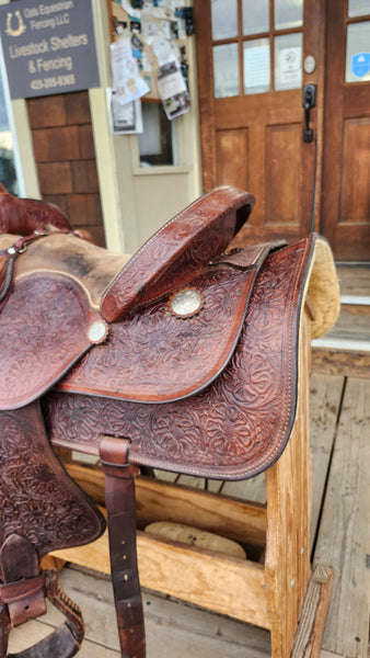 14.5" Crates Mustang Western Equitaiton Show Saddle