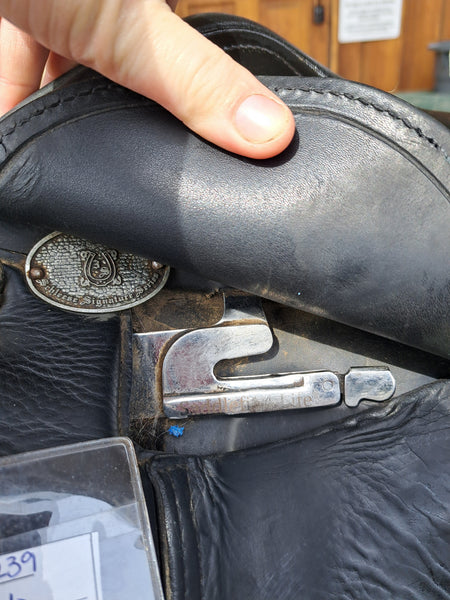18" Schleese Obrigado Dressage Saddle