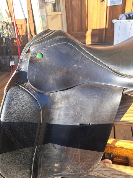 16.9" Karl Niedersuss Olympik Dressage Saddle