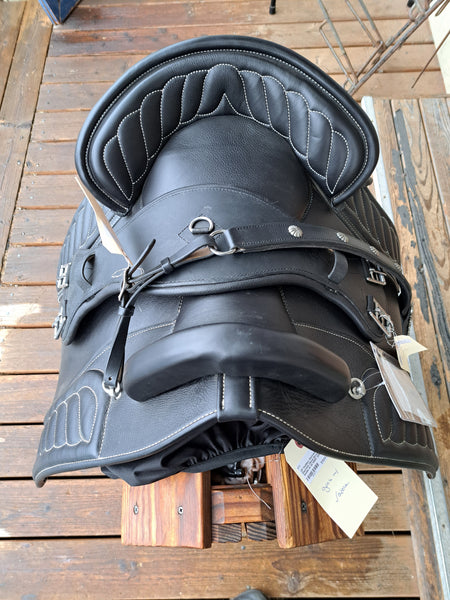 DP Saddlery Startrekk Espaniola Deluxe Baroque Saddle - Size 2