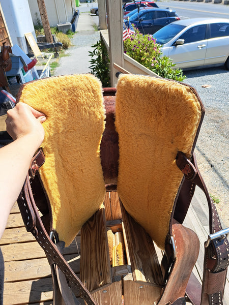 15" Burns Barrel Saddle